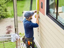 Best Wood Siding Installation  in Hurstbourne Acres, KY